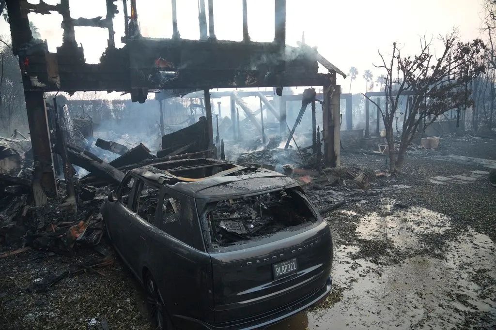 洛杉磯縣山火已致11人死亡，預計還會增加