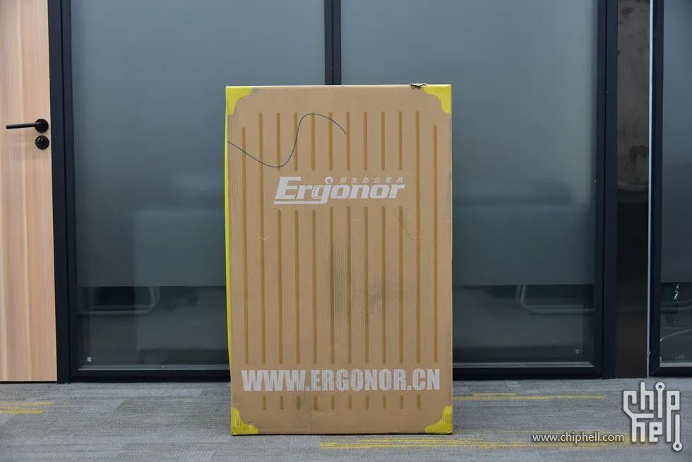 [家居]對自己好一點！ERGONOR保友金豪B雄鷹人體工學椅開箱