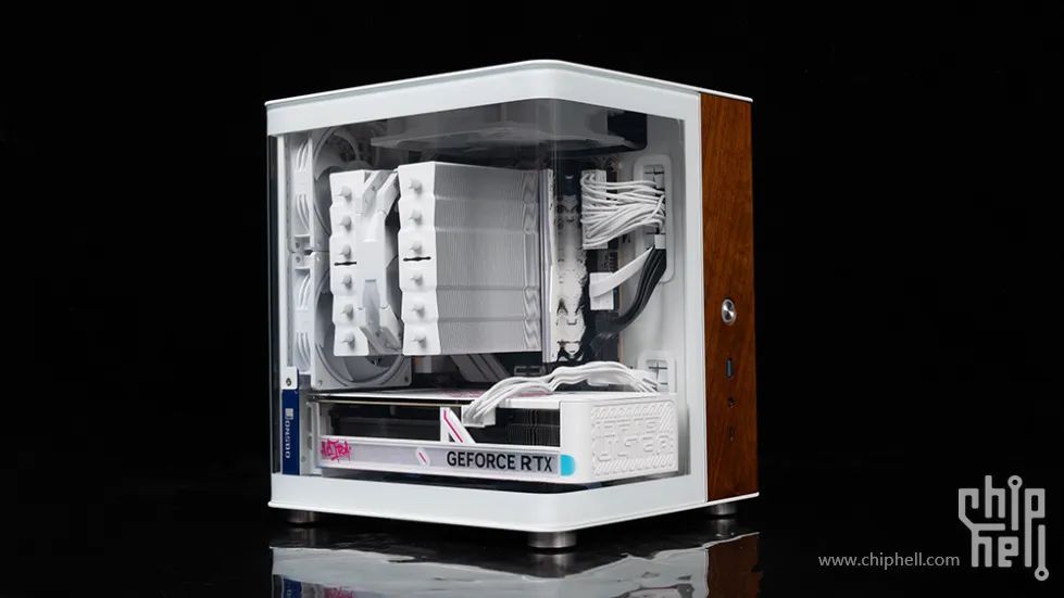 [電腦]2K全能遊戲&純白無光魚缸，9800X3D+七彩虹B850I+RTX5060Ti裝機