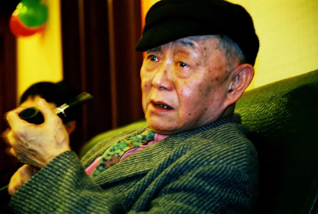 “中國最後的俠客”，99歲的他追隨76年前的初戀而去：一生很長，只夠愛一個人…