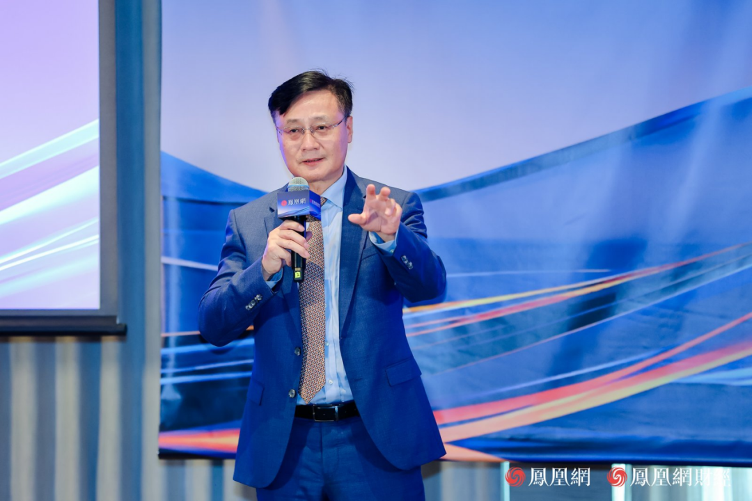 孫元江：迪士尼落地當日房價翻倍，從事房地產的可以去阿聯酋看看