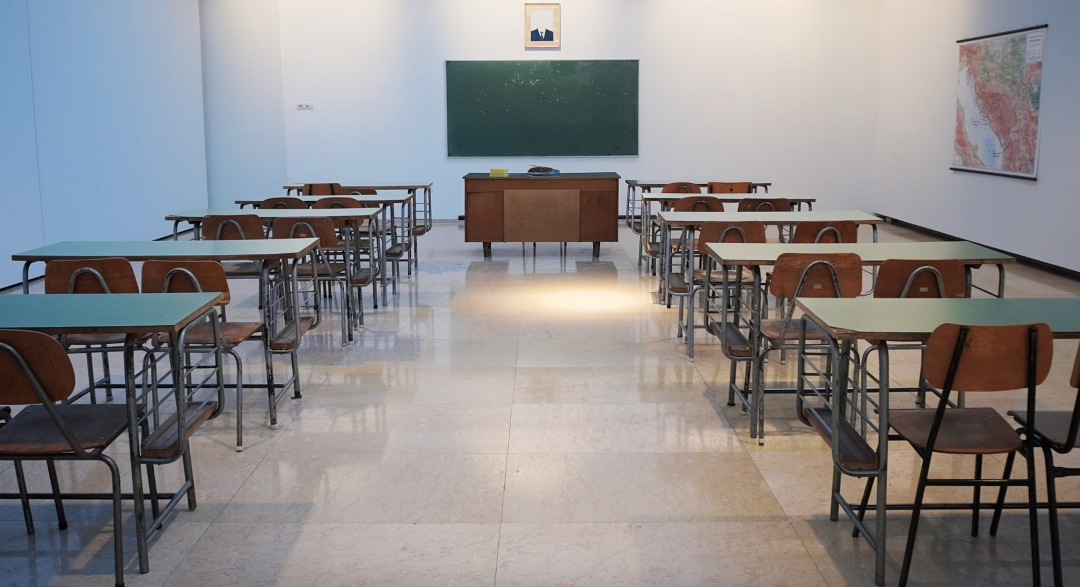 網曝上海某國際學校老師集體離職，家長：天塌了