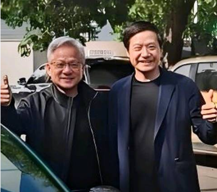 重磅！黃仁勳在北京宣佈，“即日恢復供貨”…華為“矽片巨獸”技術強得難以置信！