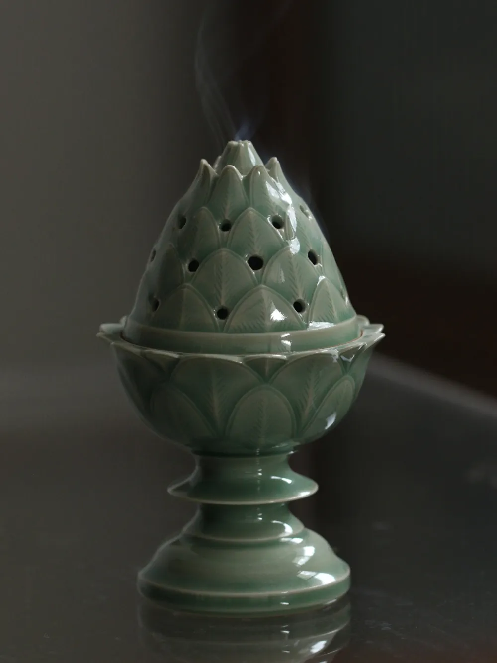 眾籌丨青煙一縷，爐火千年，龍泉青瓷香爐，凝鍊千年香魂